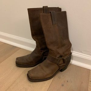 FRYE Brown Leather Harness boots sz 6.5